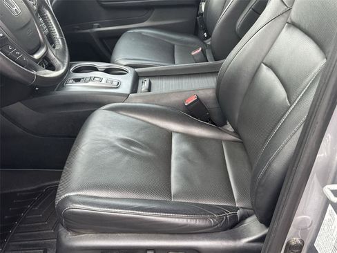 Used 2021 Honda Ridgeline RTL-E image 12