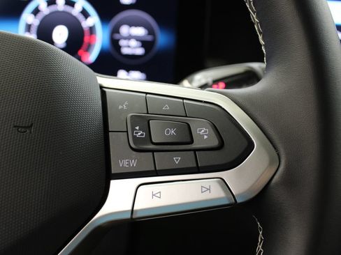 Certified 2026 Volkswagen Tiguan S FWD image 25