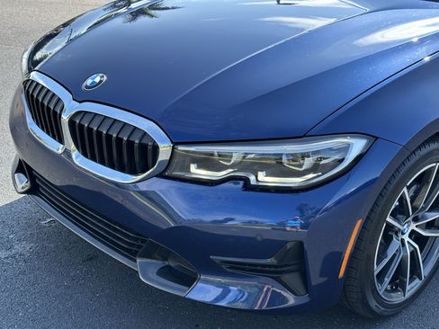 Used 2019 BMW 330i Sedan w/ Premium Package RWD image 8