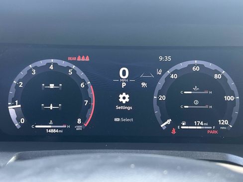 Used 2025 Toyota Tacoma TRD Sport RWD image 21