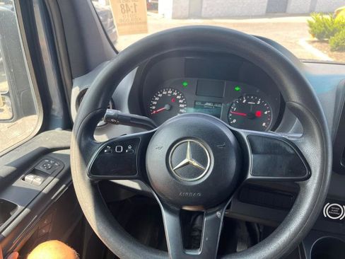 Used 2019 Mercedes-Benz Sprinter 170 image 15