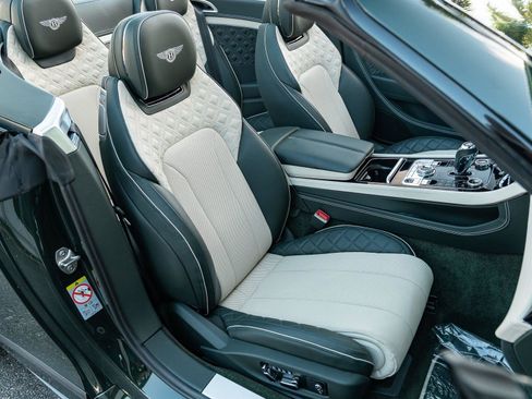 Used 2022 Bentley Continental GT Speed image 4