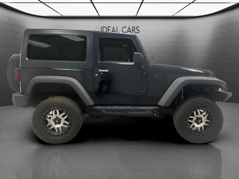 Used 2013 Jeep Wrangler Sport AWD/4WD image 3