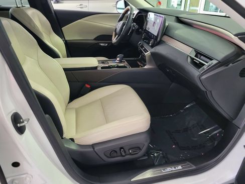Certified 2024 Lexus RX 350 Premium Plus w/ Convenience Package FWD image 16