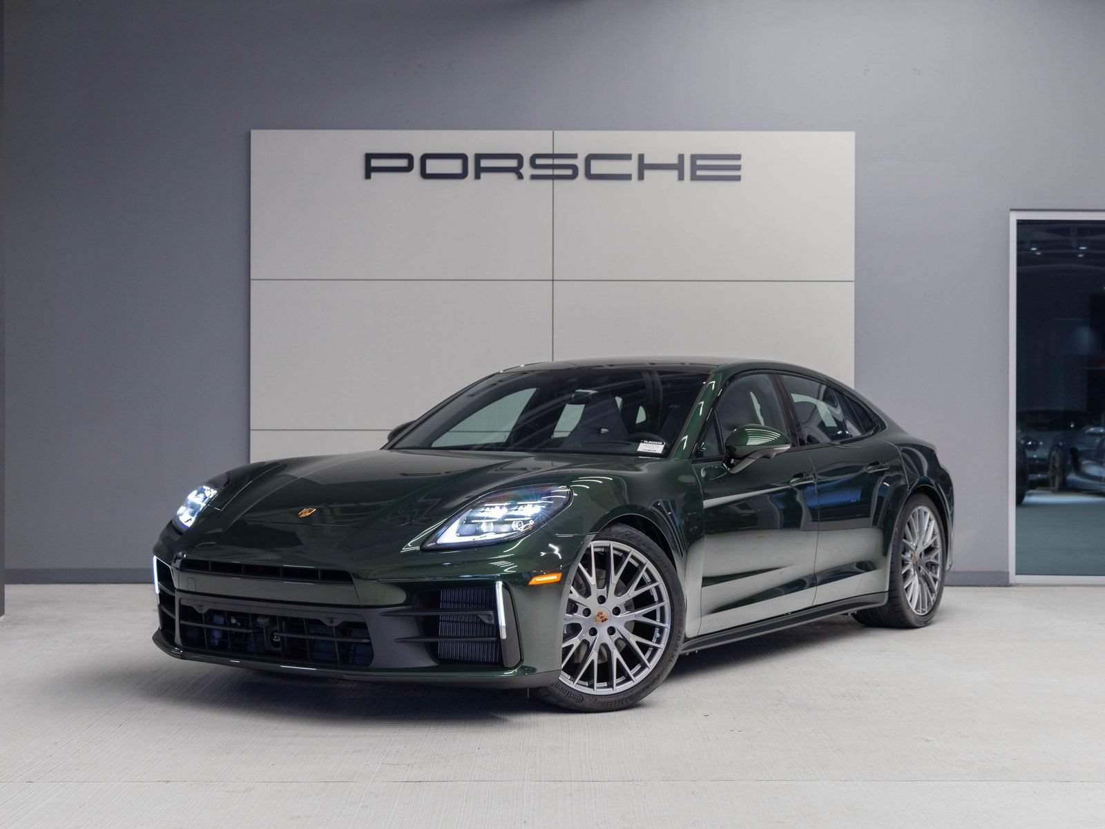 Certified 2026 Porsche Panamera RWD image 1