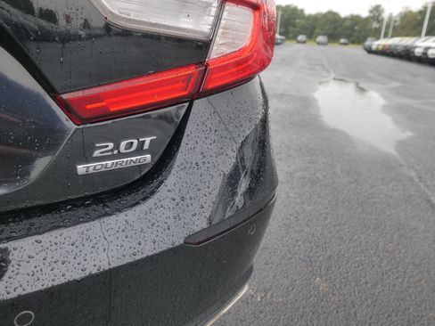 Used 2020 Honda Accord Touring image 9