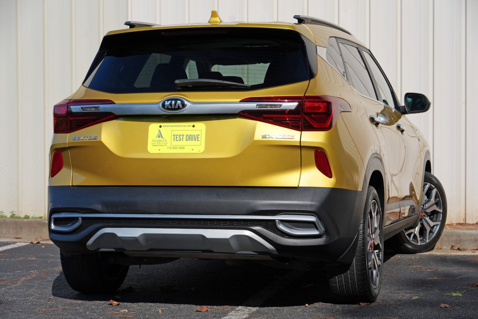 Used 2021 Kia Seltos SX w/ SX Sunroof Package AWD/4WD image 4