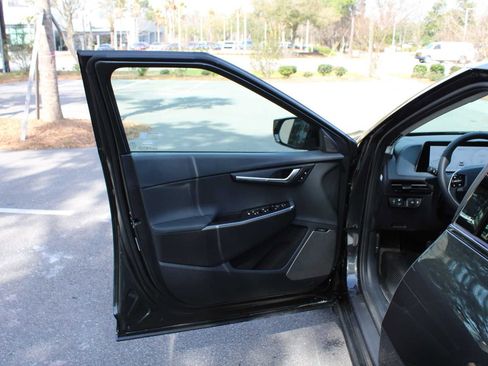 New 2023 Kia EV6 Wind image 19