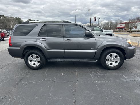Used 2008 Toyota 4Runner SR5 image 9