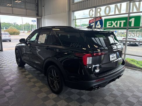 Used 2026 Ford Explorer ST w/ Sun And Sound Package AWD/4WD image 4