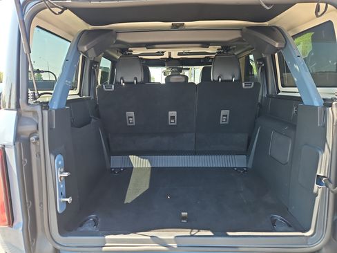 Certified 2025 Ford Bronco Badlands w/ Sasquatch Package AWD/4WD image 9