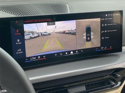 Certified 2025 BMW 330i 330i w/ M Sport Package image 29