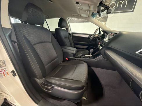 Used 2017 Subaru Outback 2.5i Premium AWD/4WD image 15