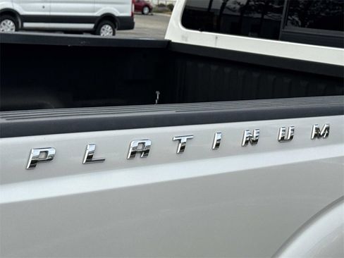 Used 2016 Ford F250 Platinum w/ FX4 Off-Road Package image 25