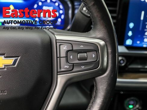 Used 2022 Chevrolet Silverado 1500 LT image 16