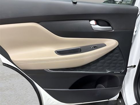 Used 2023 Hyundai Santa Fe SEL Premium w/ Cargo Package image 31