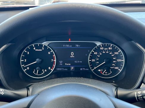 Used 2022 Nissan Altima 2.5 SV image 24