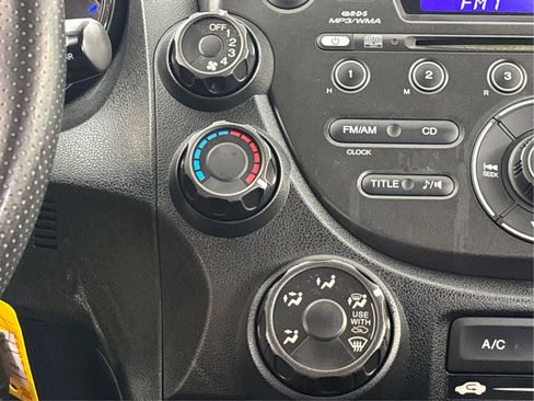 Used 2012 Honda Fit Sport image 36