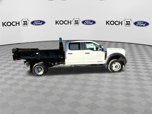 New 2026 Ford F550 4x4 Crew Cab image 9