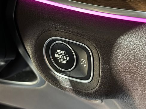 Used 2023 Mercedes-Benz GLE 450 4MATIC image 35