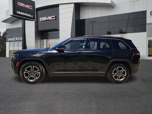 Used 2022 Jeep Grand Cherokee Trailhawk w/ ADV Protech Group II AWD/4WD image 27