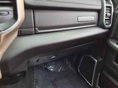 Used 2023 RAM 2500 Laramie AWD/4WD image 21
