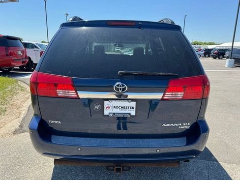 Used 2005 Toyota Sienna XLE Limited w/ XLE Limited Pkg 2 FWD image 42