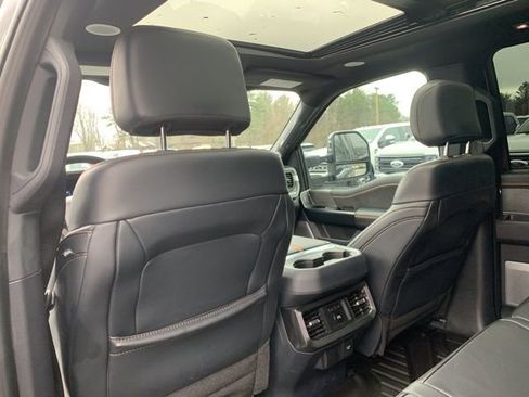 Certified 2024 Ford F250 Platinum image 19