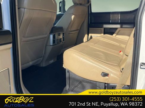 Used 2019 Ford F350 Lariat w/ Lariat Value Package AWD/4WD image 18
