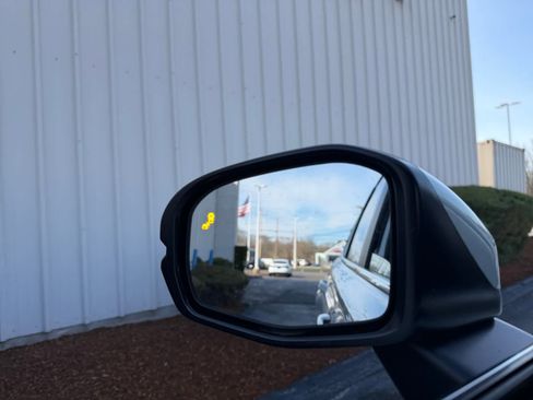 Used 2023 Honda CR-V EX image 22