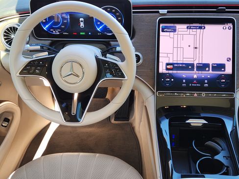 Used 2023 Mercedes-Benz EQS 450+ Sedan image 26