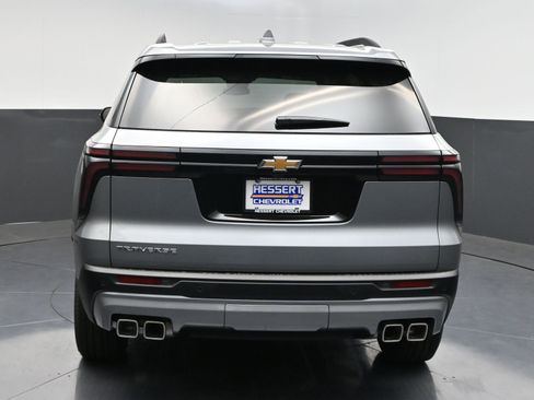 New 2026 Chevrolet Traverse LT FWD image 6