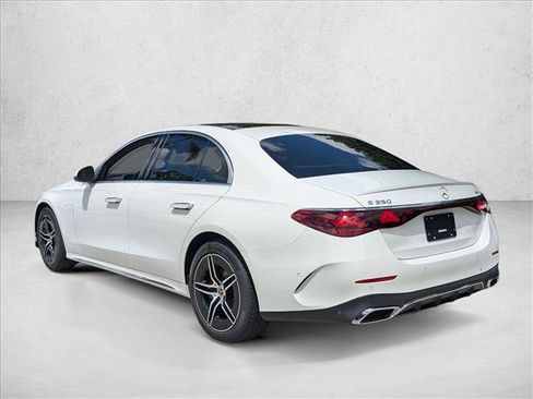 New 2026 Mercedes-Benz E 350 4MATIC Sedan image 8