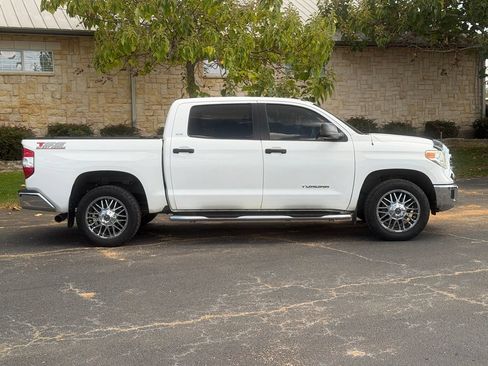 Used 2016 Toyota Tundra SR5 w/ SR5 Upgrade Package RWD image 4