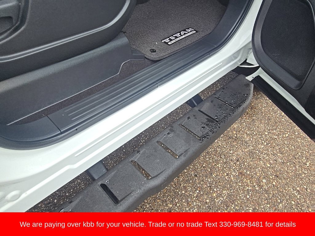Used 2023 Nissan Titan SV w/ SV Convenience Package AWD/4WD image 28