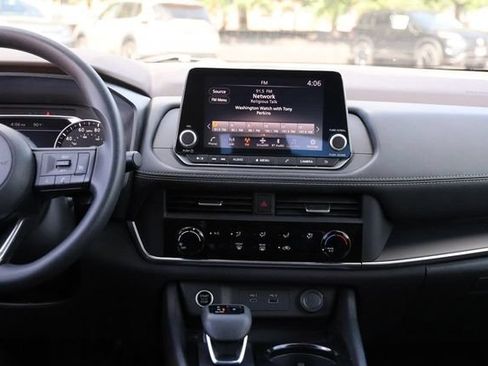 Certified 2023 Nissan Rogue S AWD/4WD image 25