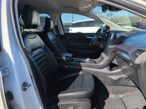 Used 2023 Ford Edge SEL w/ Convenience Package image 10