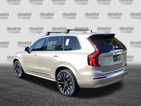 Used 2026 Volvo XC90 T8 Plus w/ Protection Package Premier image 7