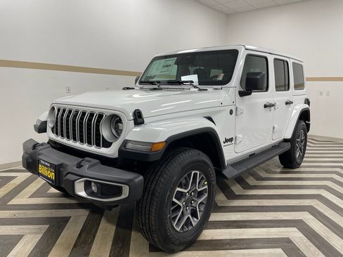 New 2026 Jeep Wrangler Sahara AWD/4WD image 1