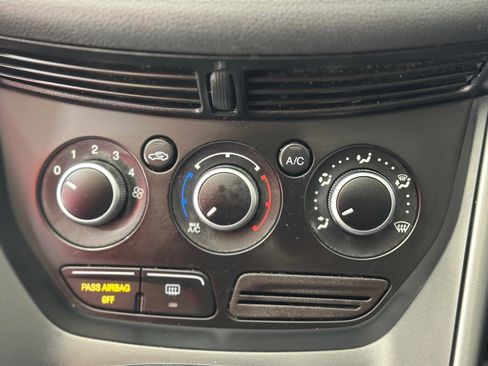 Used 2016 Ford Escape SE image 17