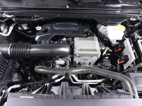 Used 2020 RAM 1500 Big Horn AWD/4WD image 43