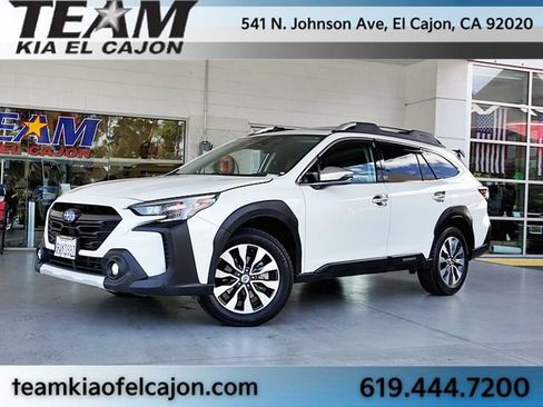 Used 2023 Subaru Outback Touring XT AWD/4WD image 2