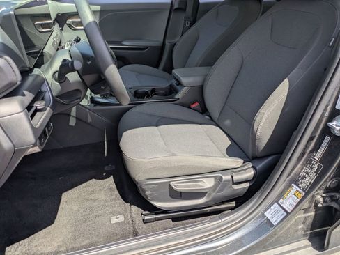 Used 2025 Kia K4 FWD image 14