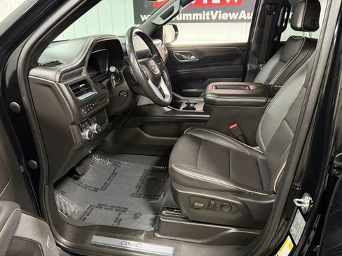 Used 2022 GMC Yukon SLT w/ SLT Luxury Package AWD/4WD image 14