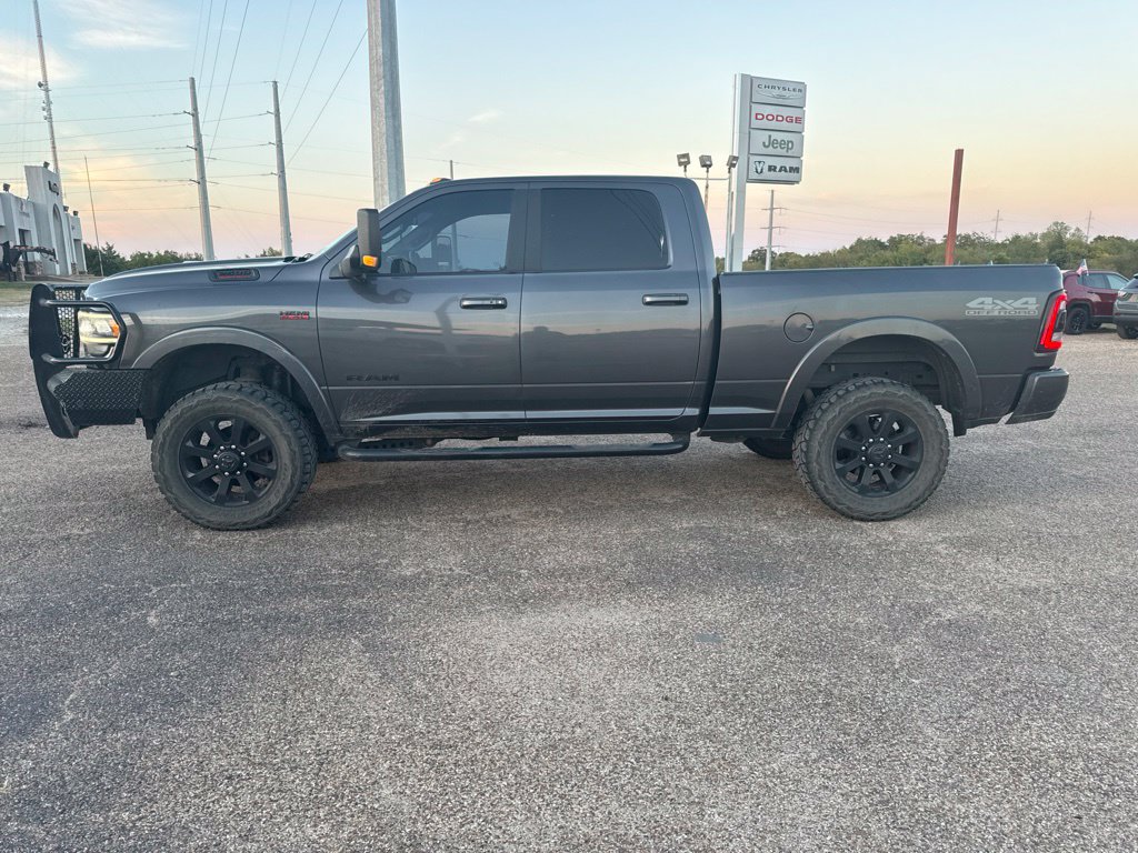 Used 2019 RAM 2500 Laramie w/ Night Edition AWD/4WD image 4