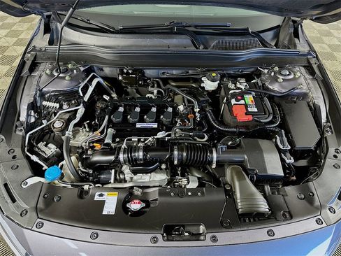 Used 2018 Honda Accord LX image 33