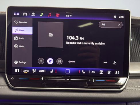 New 2026 Volkswagen Tiguan SE image 22