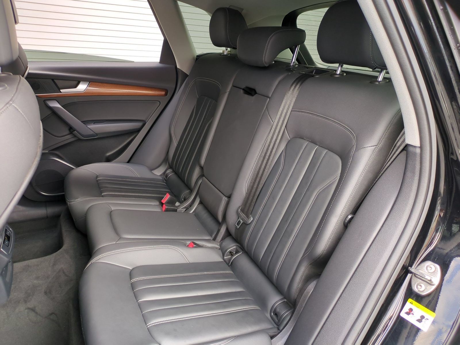 Used 2023 Audi Q5 Premium w/ Convenience Package AWD/4WD image 30