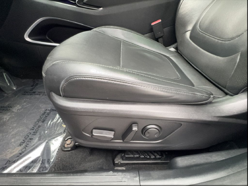 Used 2022 Hyundai Tucson Limited AWD/4WD image 24