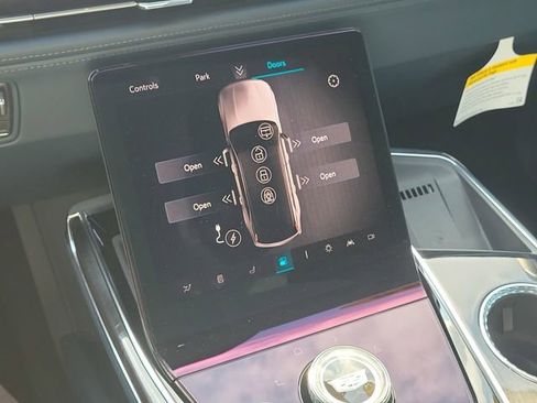 New 2025 Cadillac Escalade IQ Sport 2 w/ LPO, ONYX Package AWD/4WD image 15